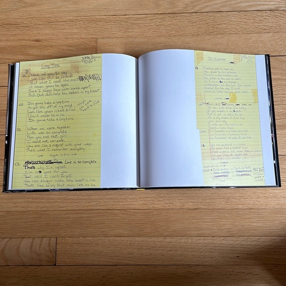 ** SOLD ** 5 for $25 // Joan Jett by Todd Oldham - rare book - Picture 3 of 5